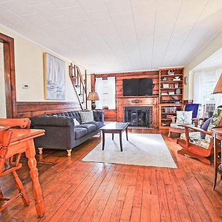 Lofted Cape Cottage By Leavetown Vacations South Yarmouth Eksteriør billede