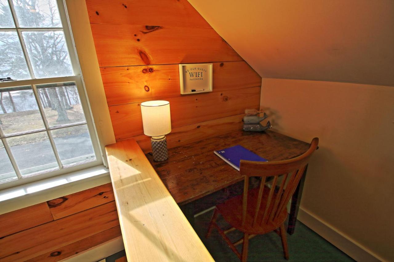 Lofted Cape Cottage By Leavetown Vacations South Yarmouth Eksteriør billede