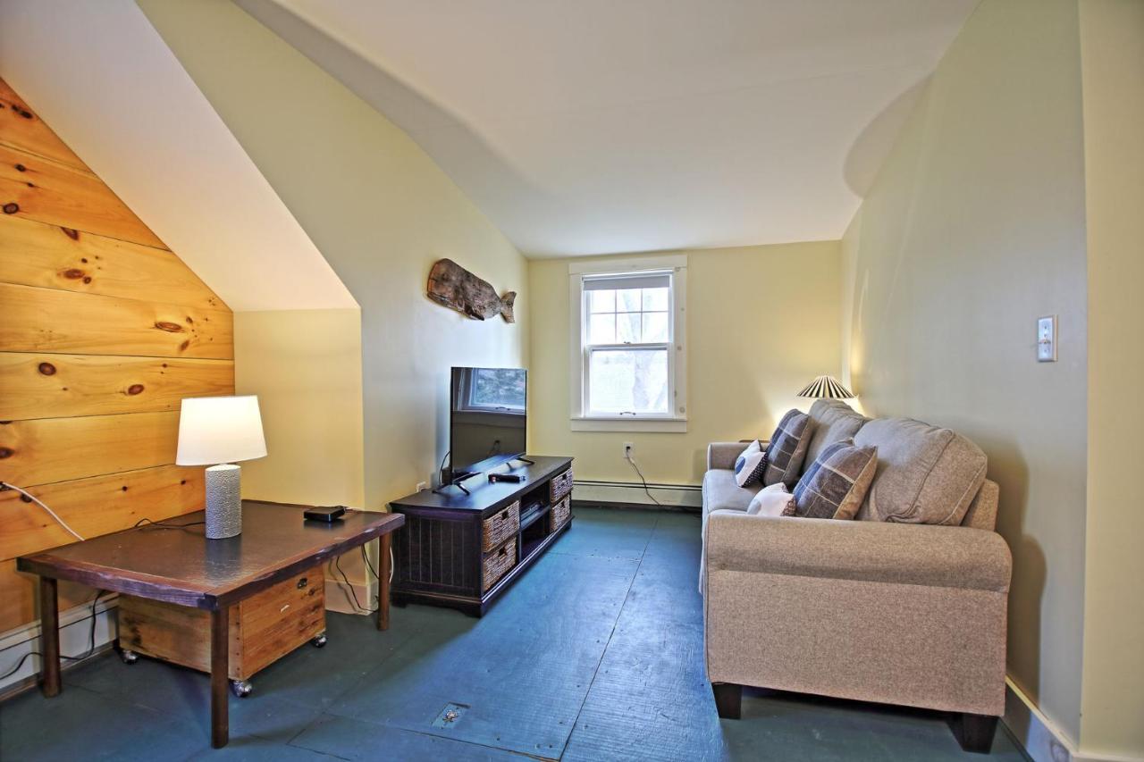 Lofted Cape Cottage By Leavetown Vacations South Yarmouth Eksteriør billede